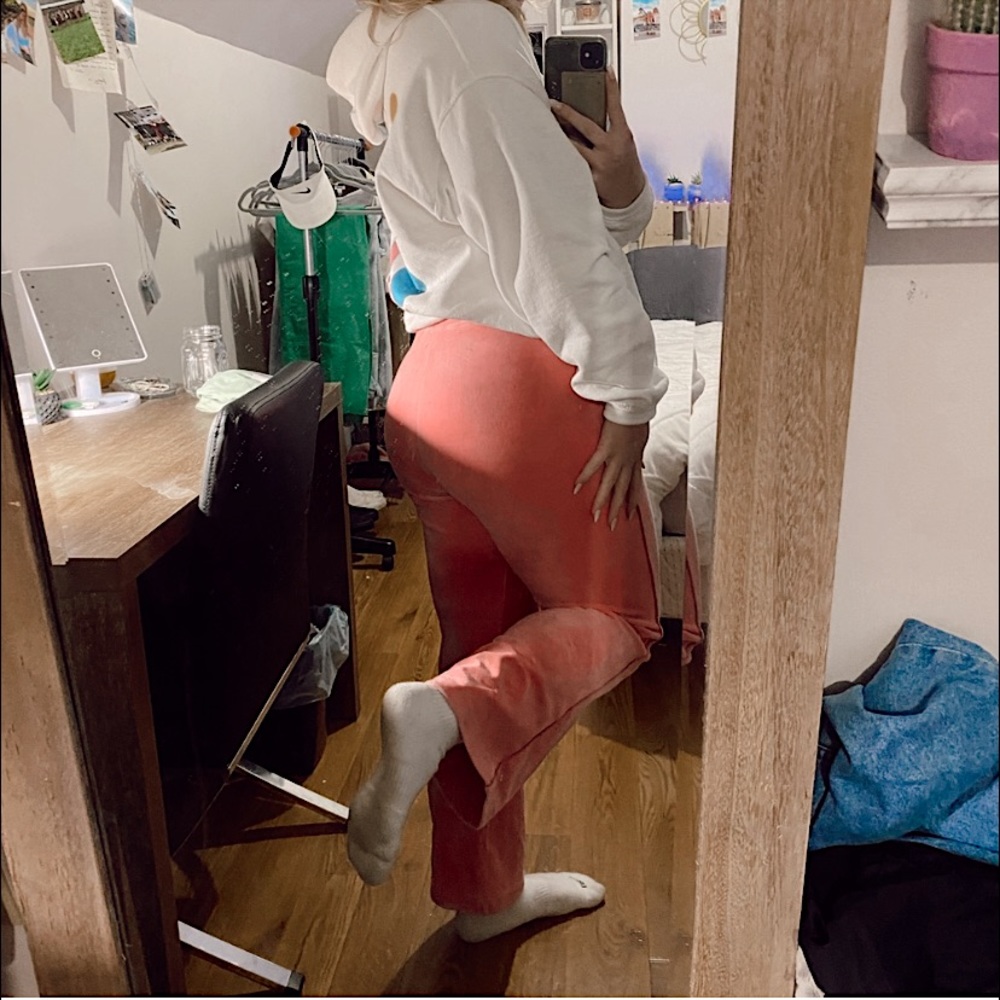 Pink velvet flare sweatpants !!!